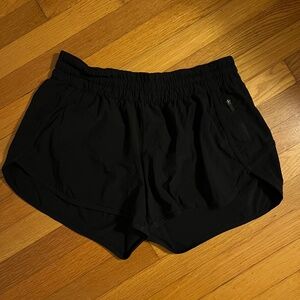 Lululemon Tracker Short Black Size 12